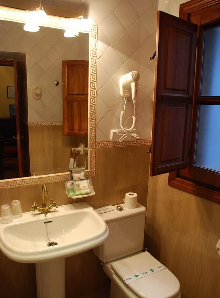 Hotel Alvar Fañez