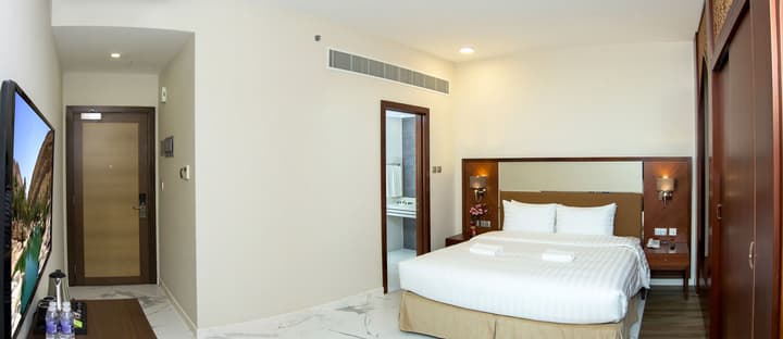 Muscat Gate Hotel