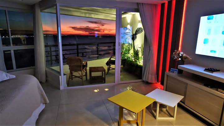 SEAFLATS Iate Plaza Hotel