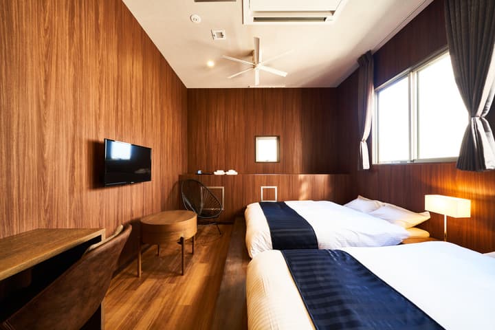 &And Hostel Shinsaibashi East