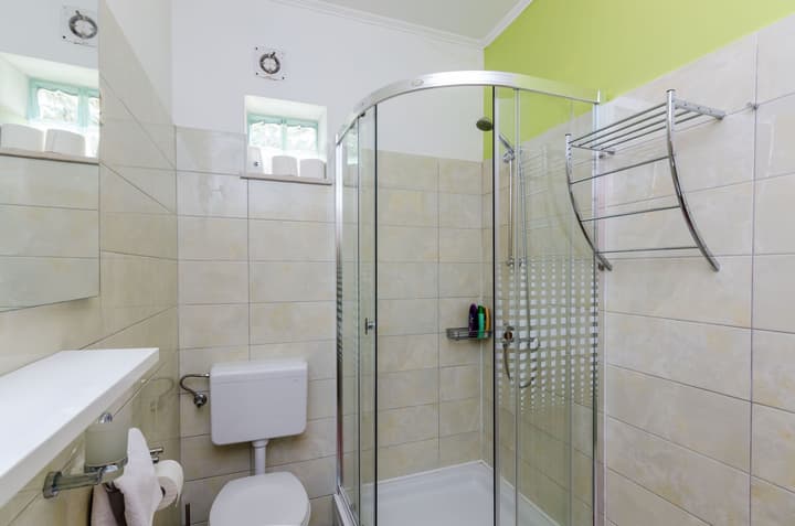 Apartments & Rooms V&M