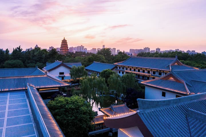 HUALUXE Hotels and Resorts Xi'an Tanghua, an IHG hotel