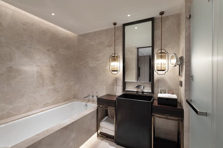 HUALUXE Hotels and Resorts Xi'an Tanghua, an IHG hotel