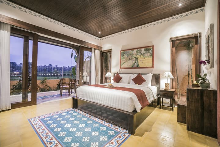 Villa Tanah Carik