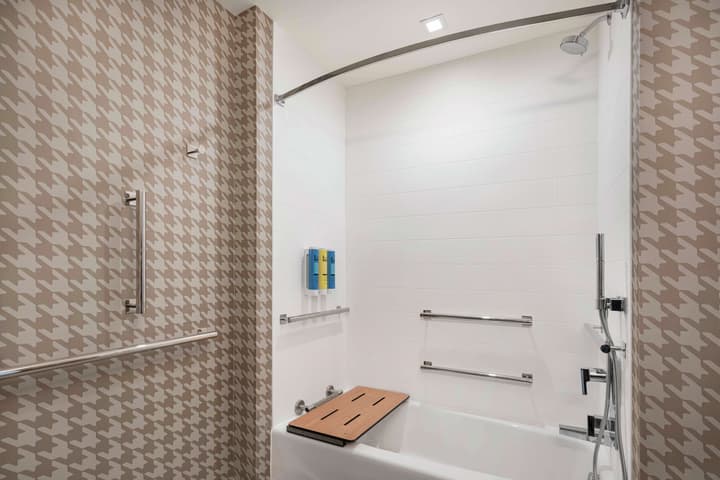 Home2 Suites by Hilton Denver Downtown Convention Center