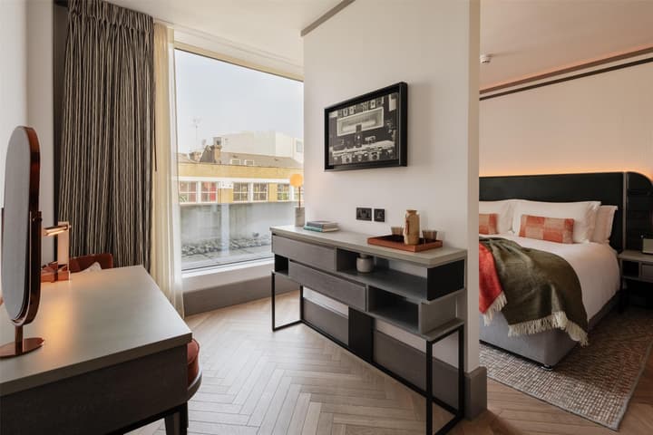 Hart Shoreditch Hotel London, Curio Collection by Hilton