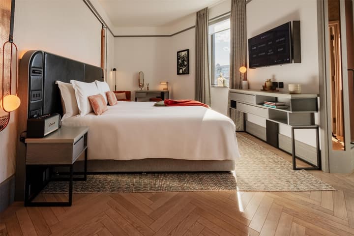 Hart Shoreditch Hotel London, Curio Collection by Hilton