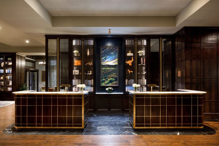 The Barfield, Autograph Collection