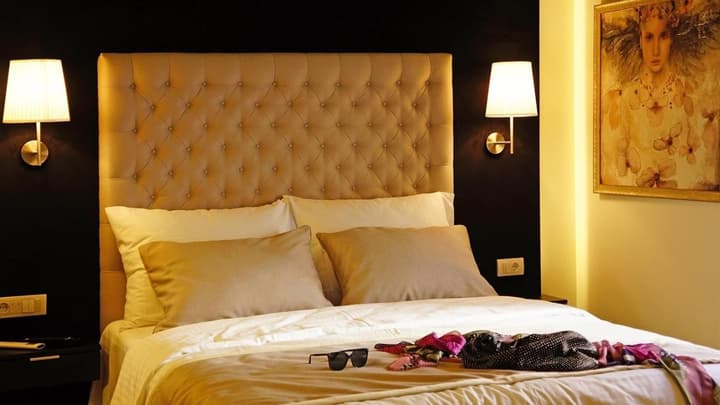 4Rooms 4U