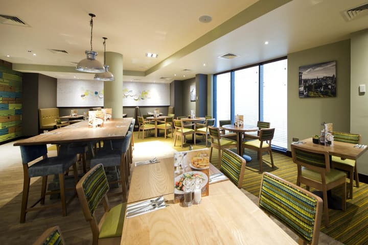 Premier Inn Edinburgh Cc Royal Mile
