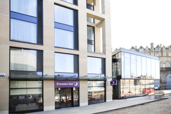 Premier Inn Edinburgh Cc Royal Mile