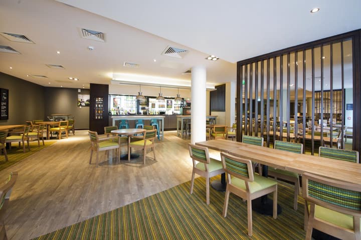 Premier Inn Edinburgh Cc Royal Mile