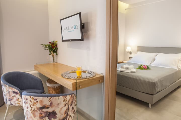 Anemos Rooms & Apartments