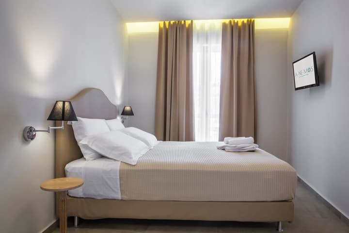 Anemos Rooms & Apartments