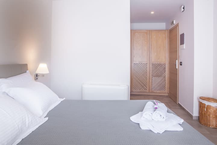 Anemos Rooms & Apartments