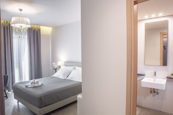 Anemos Rooms & Apartments