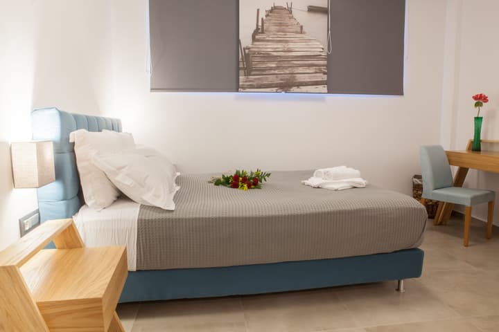 Anemos Rooms & Apartments