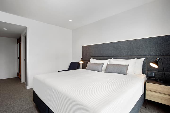 Vibe Hotel Melbourne