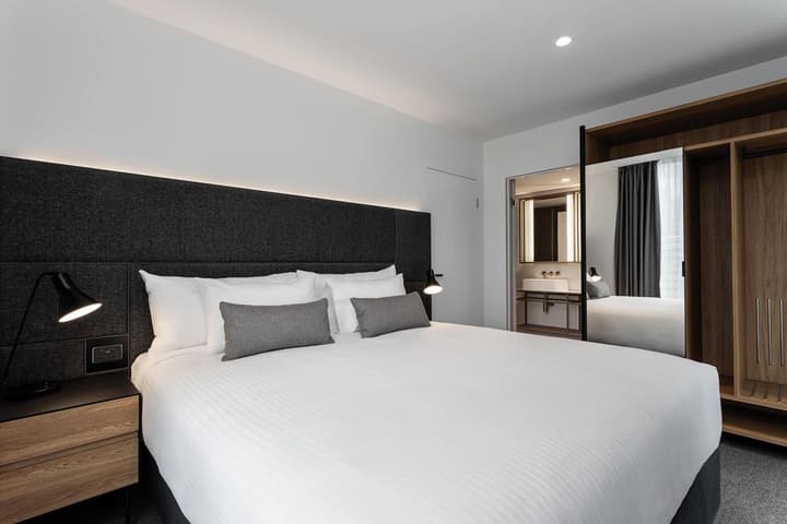 Vibe Hotel Melbourne