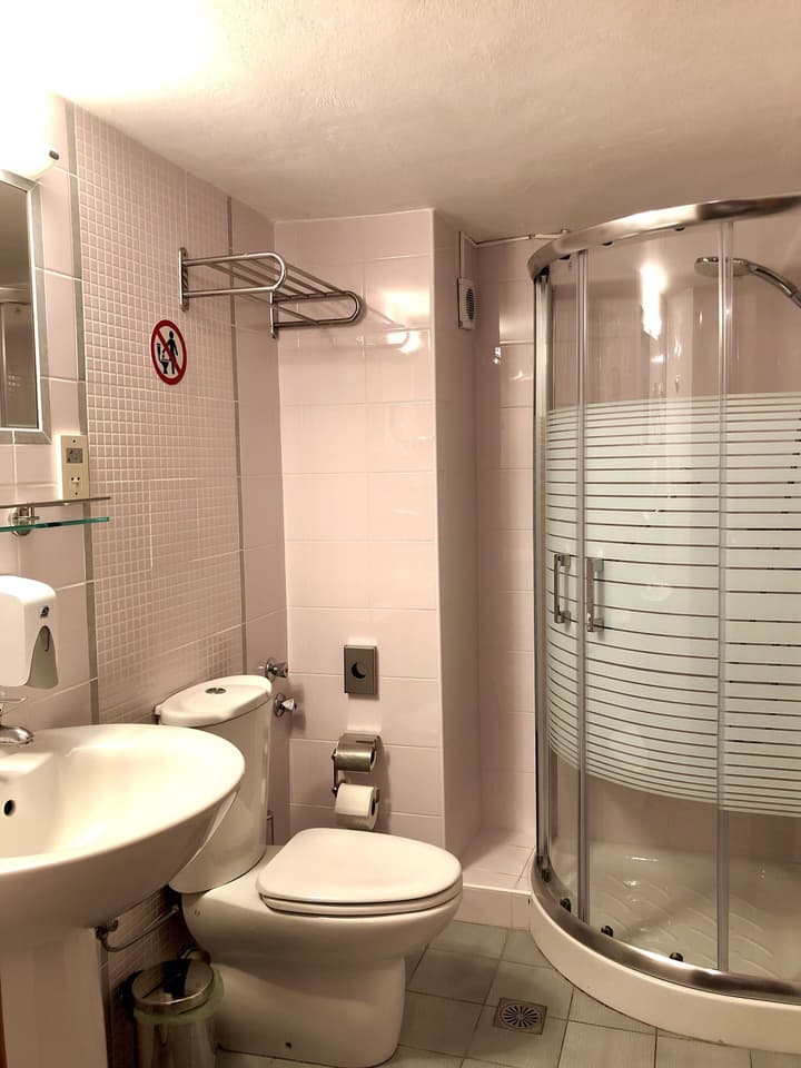 Karteros Hotel