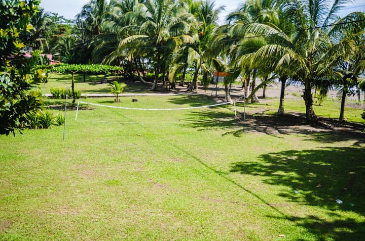 Hotel Tortuguero Beachfront