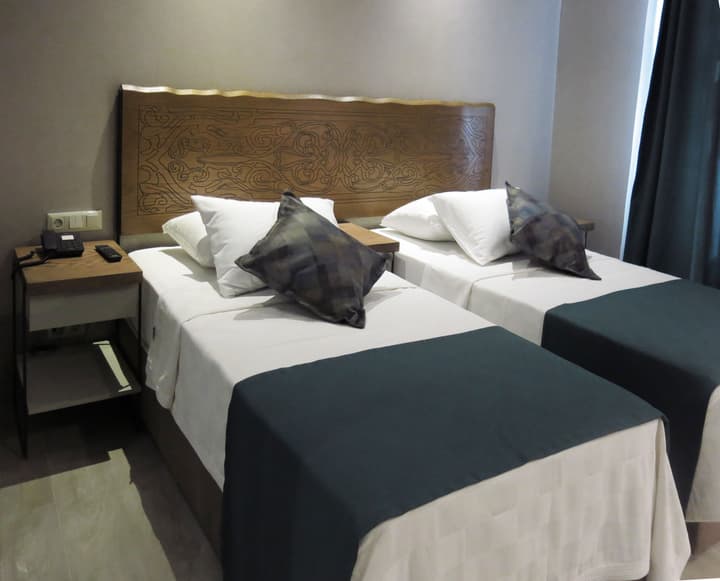 Galatahan Hotel