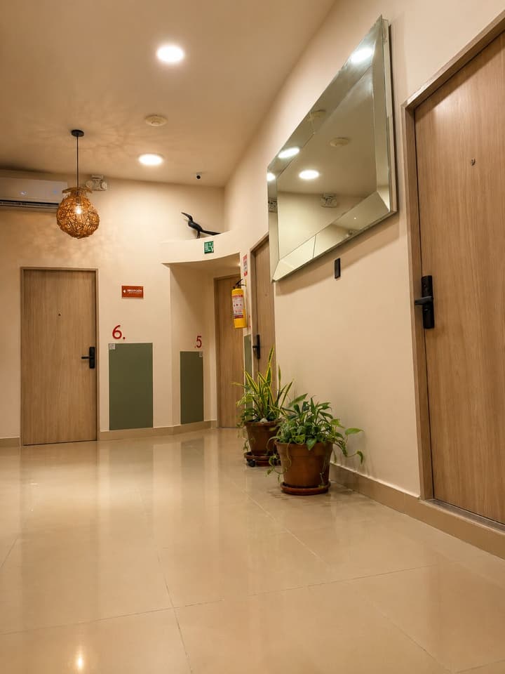 Ethnic Thematic Hotel