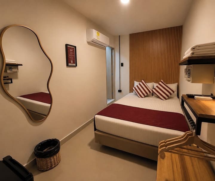 Ethnic Thematic Hotel