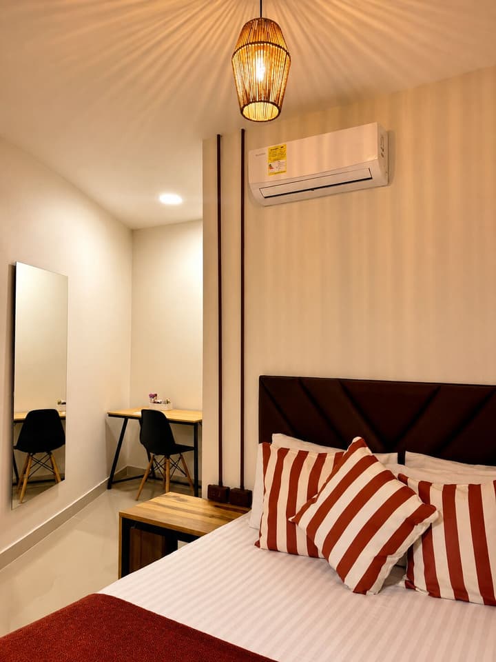 Ethnic Thematic Hotel
