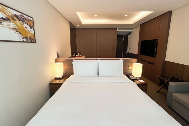 Ramada Encore by Wyndham Busan Station