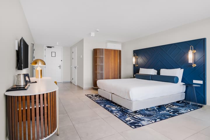 Mangrove Beach Corendon Curacao All-Inclusive Resort, Curio by Hilton