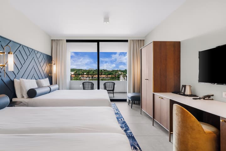 Mangrove Beach Corendon Curacao All-Inclusive Resort, Curio by Hilton