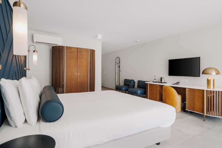 Mangrove Beach Corendon Curacao All-Inclusive Resort, Curio by Hilton