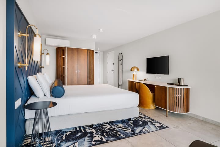 Mangrove Beach Corendon Curacao All-Inclusive Resort, Curio by Hilton