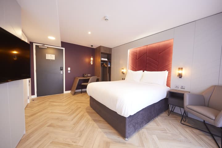 Roomzzz York City