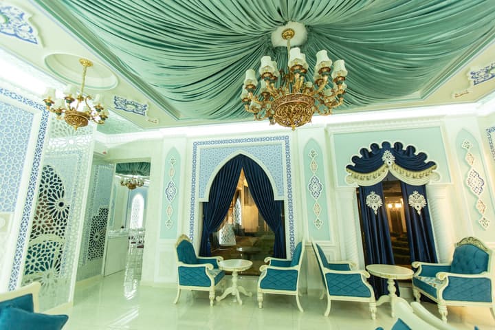 MIRZO Boutique Hotel