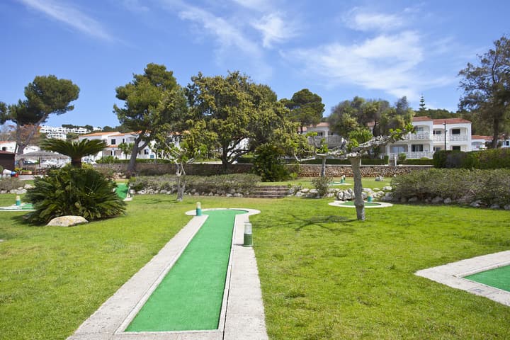 Apartamentos Seth Mestral y Llebeig
