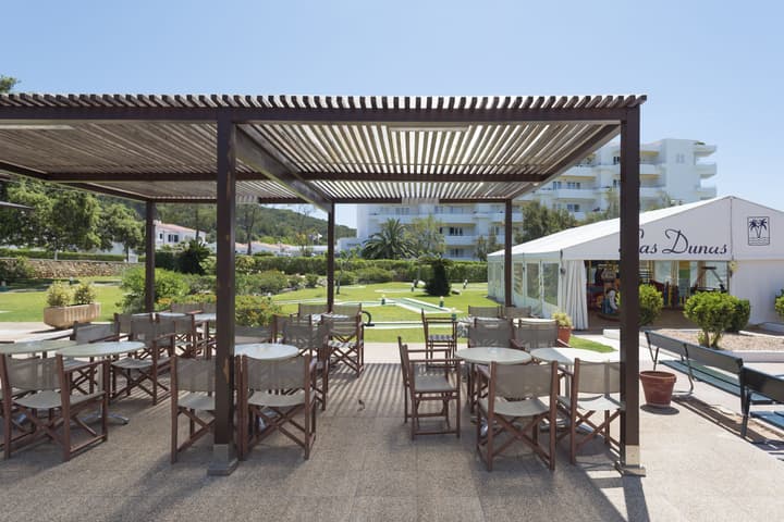 Apartamentos Seth Mestral y Llebeig