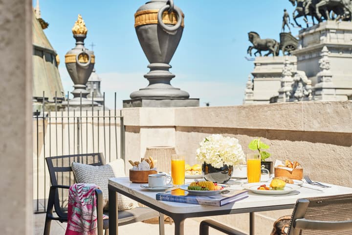 Four Seasons Hotel Madrid