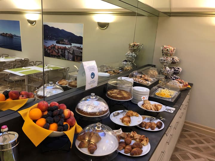 Crystal Hotel Varese