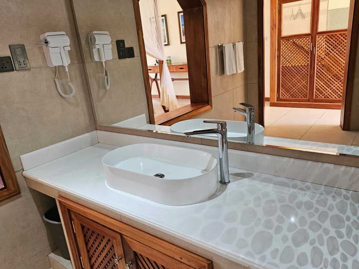Kilima Safari Camp
