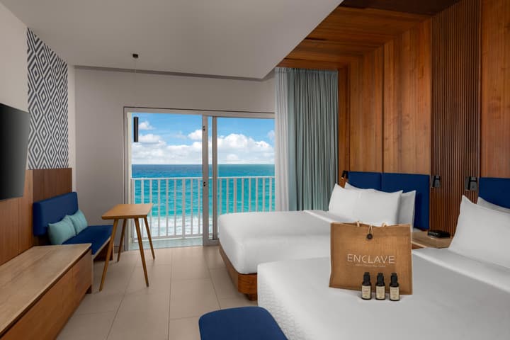 Hilton Cancun Mar Caribe All-Inclusive Resort