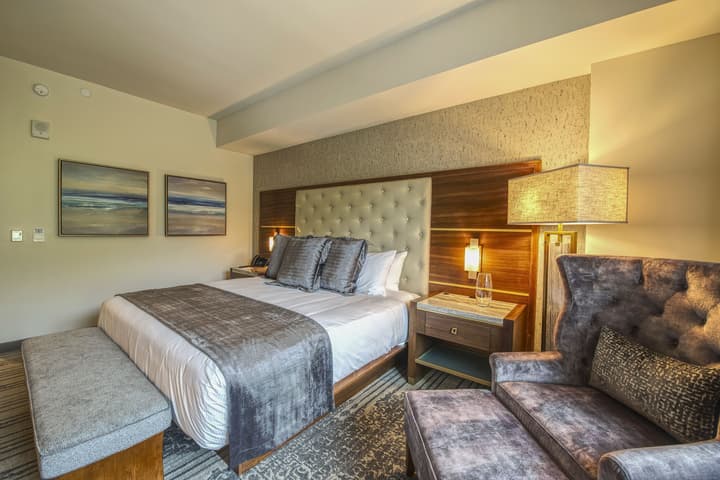 Legacy Resort Hotel & Spa