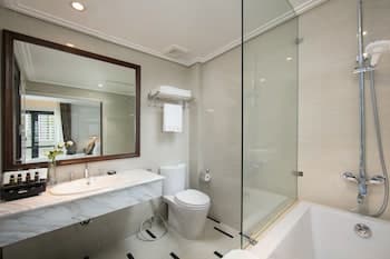 The Q Hotel Hanoi