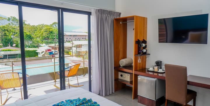 La Fortuna Lodge by Treebu Hotels