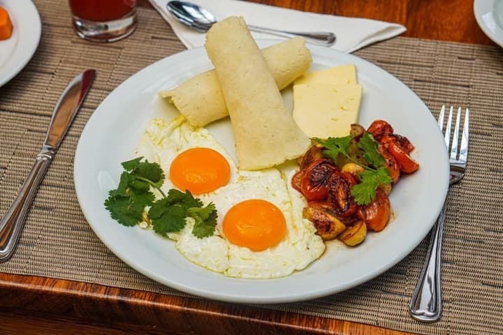 La Fortuna Lodge by Treebu Hotels