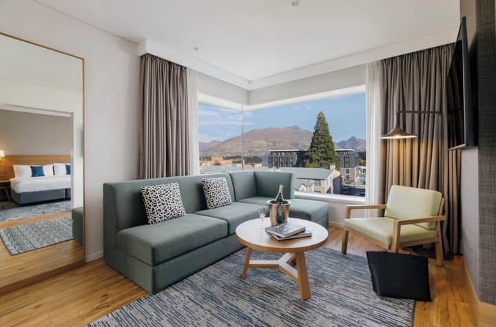 voco Queenstown by IHG