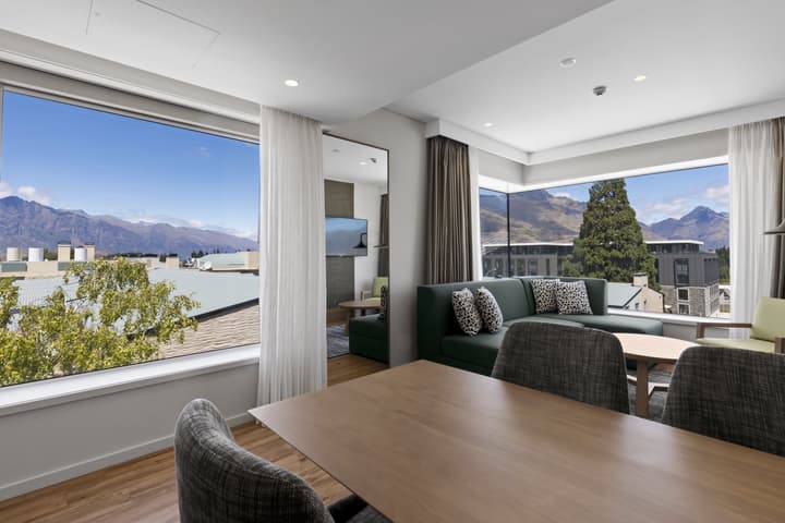 voco Queenstown by IHG