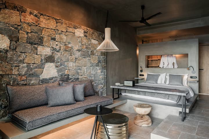 Acro Wellness Suites - Adults Only