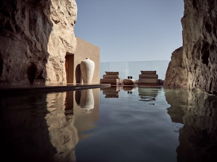 Acro Wellness Suites - Adults Only